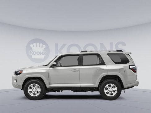 Used 2024 Toyota 4Runner SR5 image 4