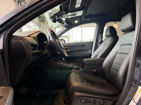 Used 2025 Honda CR-V Sport-L image 8