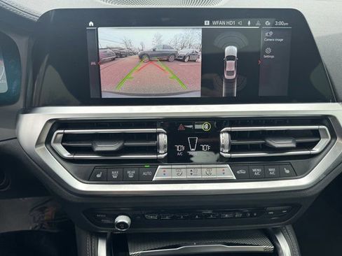 Used 2021 BMW 440i xDrive M440i xDrive w/ Executive Package image 17