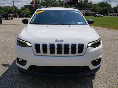 Used 2022 Jeep Cherokee Latitude Lux AWD/4WD image 8