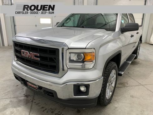 Used 2015 GMC Sierra 1500 4x4 Crew Cab image 1