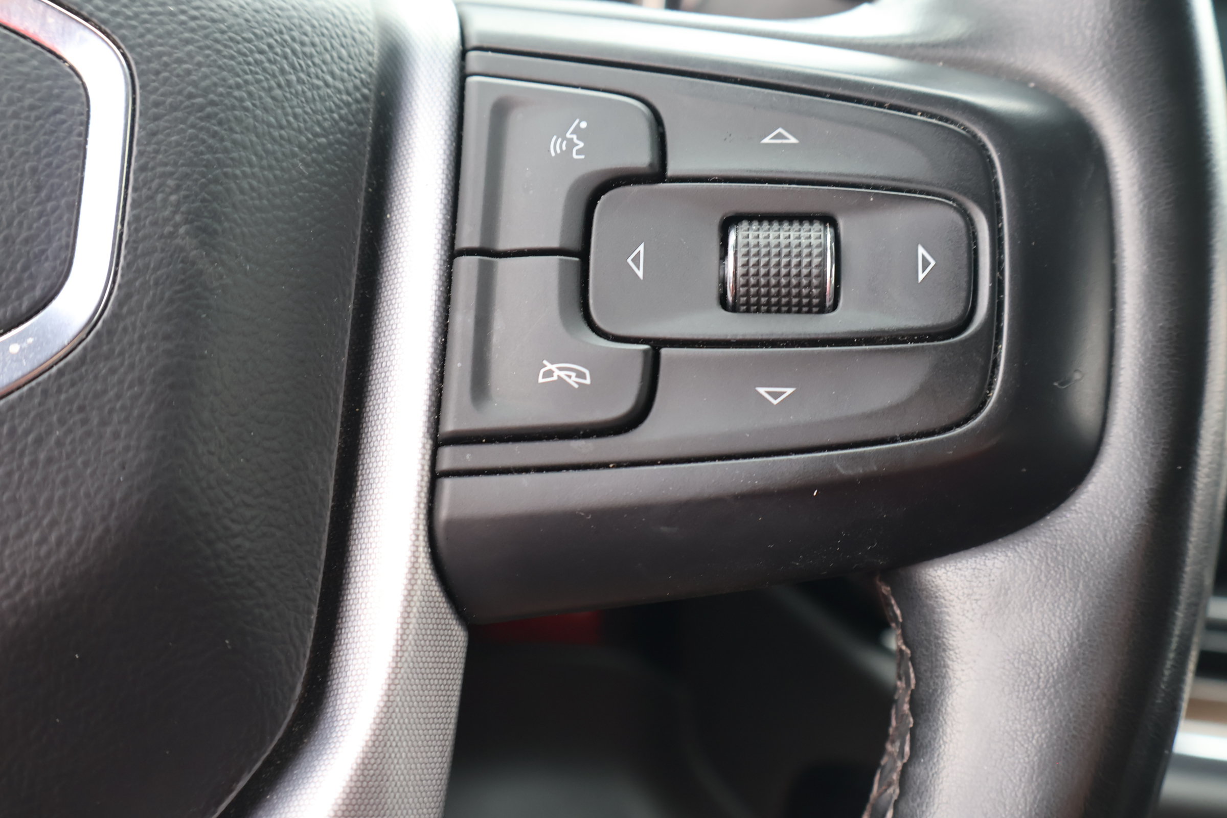 Used 2023 GMC Sierra 1500 Elevation AWD/4WD image 25