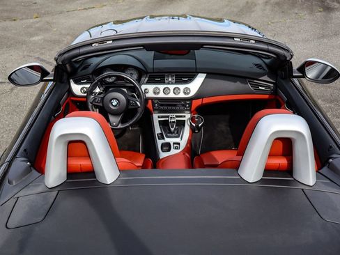 Used 2012 BMW Z4 sDrive35is image 36