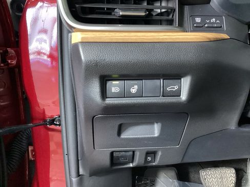 Used 2024 Toyota Grand Highlander AWD image 26
