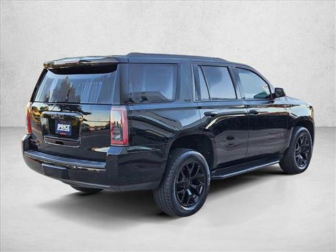 Used 2017 GMC Yukon SLE w/ SLE Value Package image 5