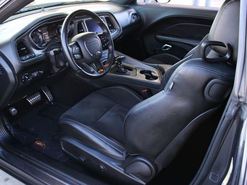 Used 2023 Dodge Challenger GT w/ Plus Package image 20