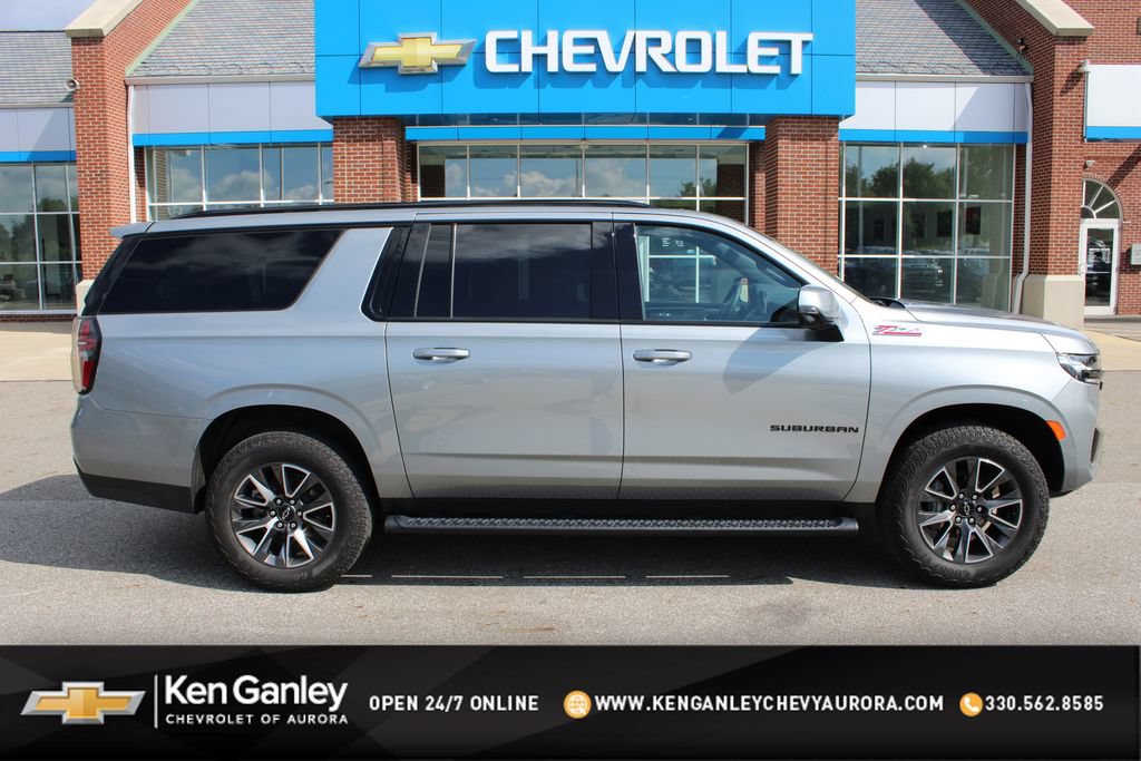 Used 2024 Chevrolet Suburban Z71 w/ Luxury Package AWD/4WD 360° Tour