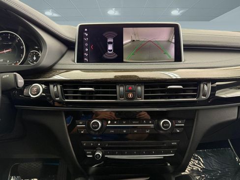 Used 2019 BMW X6 sDrive35i RWD image 17