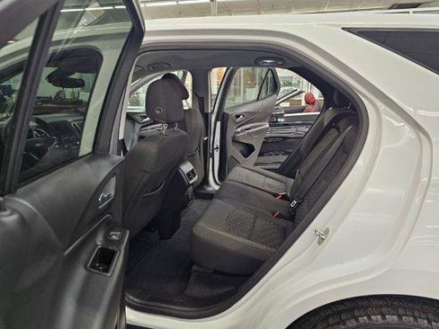 Used 2020 Chevrolet Equinox LT FWD image 30