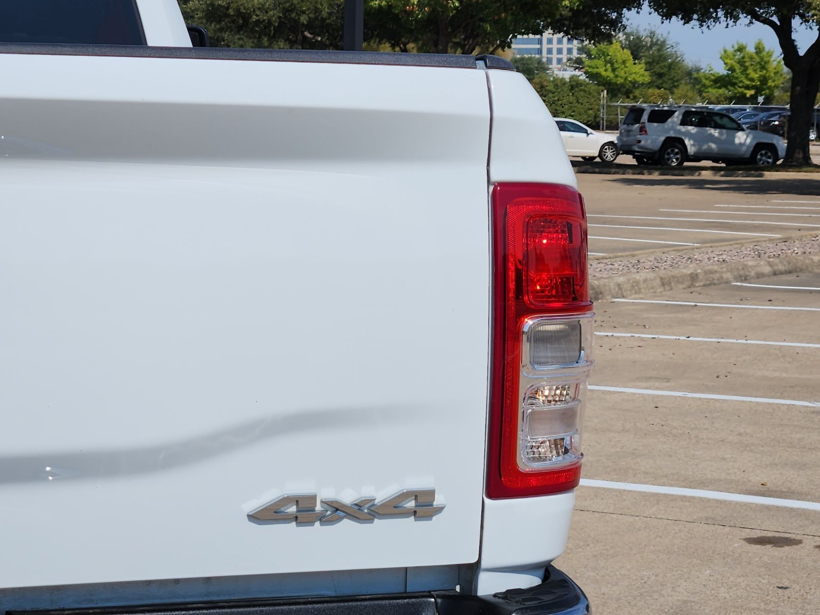 Used 2024 RAM 2500 Tradesman w/ Chrome Appearance Group AWD/4WD image 16