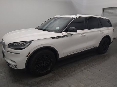 Used 2021 Lincoln Aviator Reserve w/ Equipment Group 201A RWD image 2