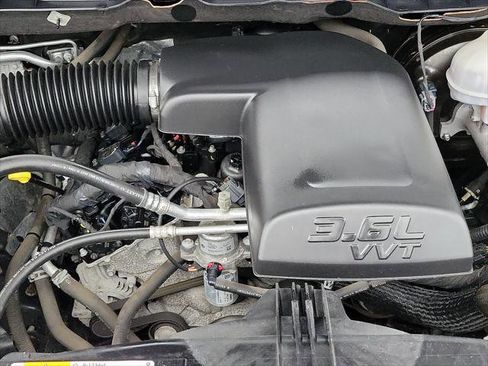 Used 2019 RAM 1500 Express image 26