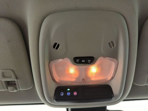 Used 2023 Buick Encore GX Select image 29