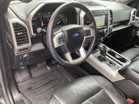 Used 2018 Ford F150 Lariat w/ Equipment Group 502A Luxury image 12