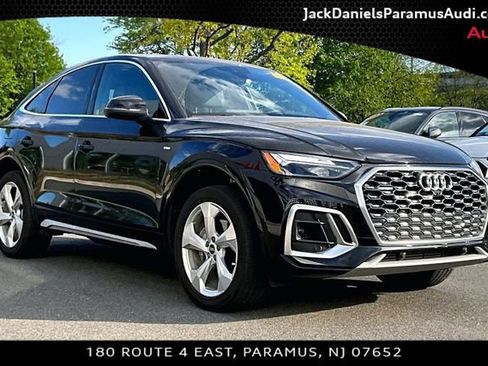 Used 2023 Audi Q5 2.0T Premium Plus w/ Premium Plus Package AWD/4WD image 9
