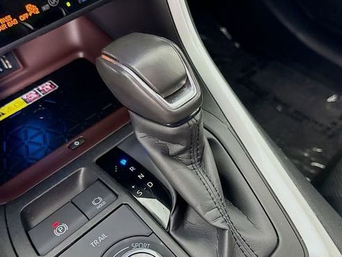 Certified 2023 Toyota RAV4 Limited AWD/4WD image 18