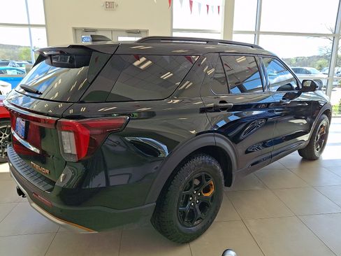 Certified 2026 Ford Explorer Tremor w/ Tremor Ultimate Package AWD/4WD image 5