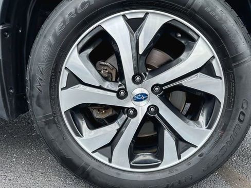 Used 2021 Subaru Outback Touring w/ Popular Package #2 AWD/4WD image 11