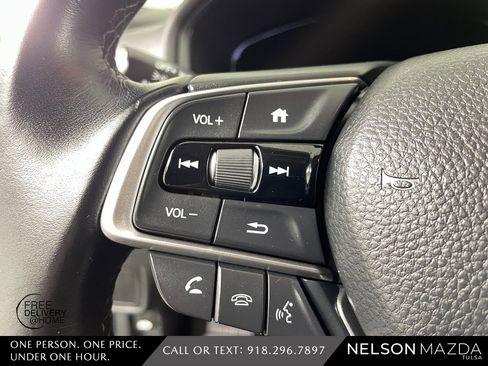 Used 2019 Honda Accord Touring image 25