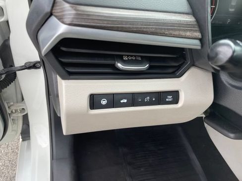 Used 2019 Nissan Altima 2.5 Platinum FWD image 24