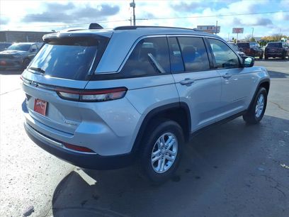 Used 2024 Jeep Grand Cherokee Laredo