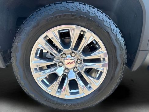 Used 2026 GMC Sierra 1500 Denali w/ Technology Package AWD/4WD image 45