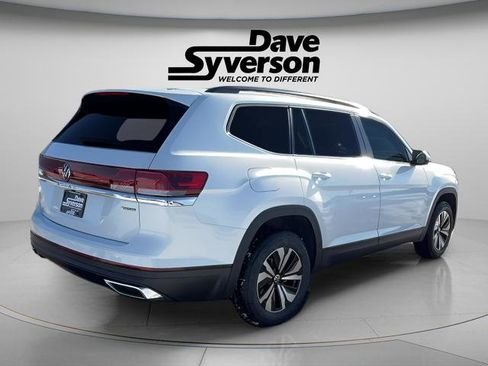 New 2026 Volkswagen Atlas SE image 5