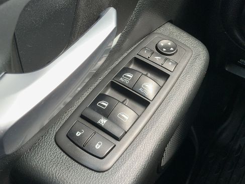 Used 2021 RAM 1500 Lone Star RWD image 14