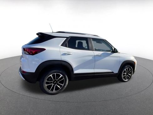 Used 2025 Chevrolet TrailBlazer LT image 14