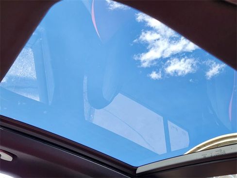 New 2025 Mercedes-Benz GLC 300 4MATIC image 22