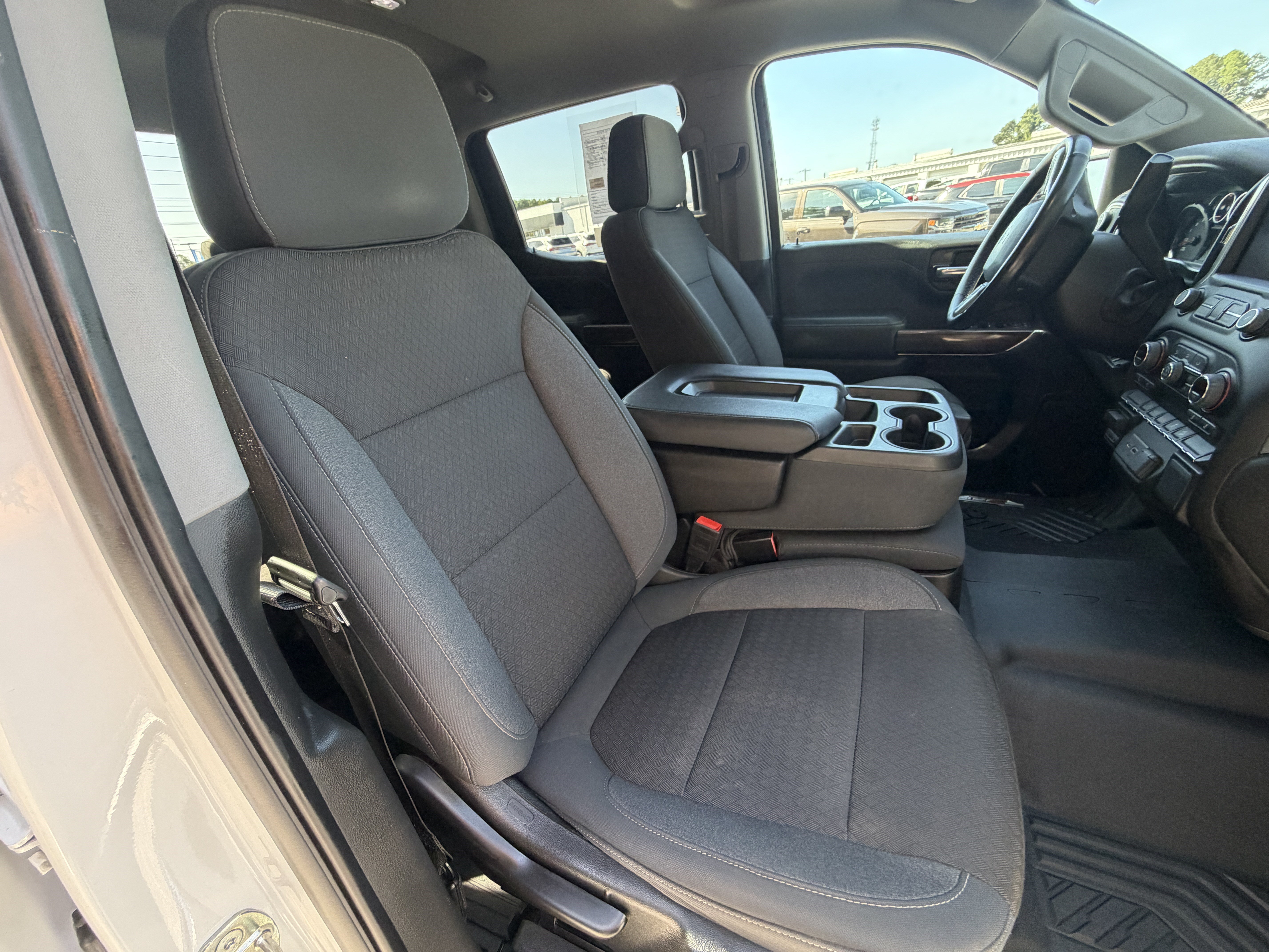 Used 2021 Chevrolet Silverado 1500 RST AWD/4WD image 21
