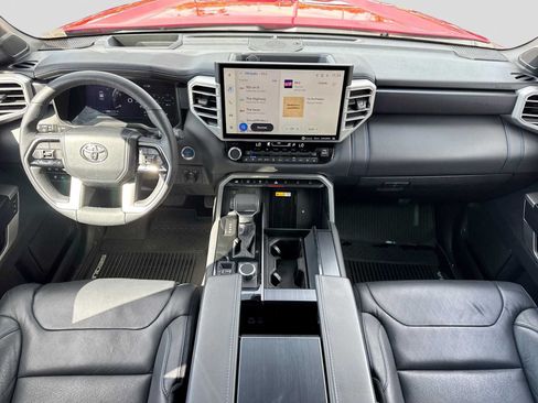 Used 2023 Toyota Sequoia Platinum AWD/4WD image 15