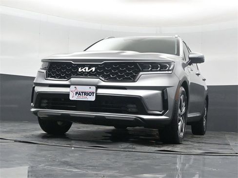 Used 2023 Kia Sorento SX Prestige image 45