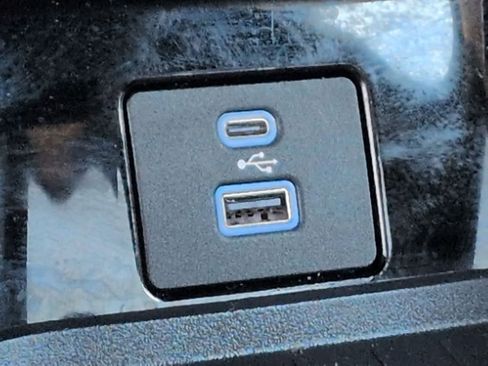 Used 2024 Ford Mustang Mach-E Premium AWD/4WD image 32