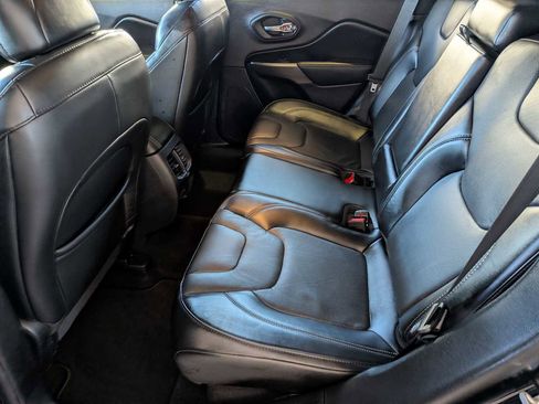 Certified 2020 Jeep Cherokee Limited image 18