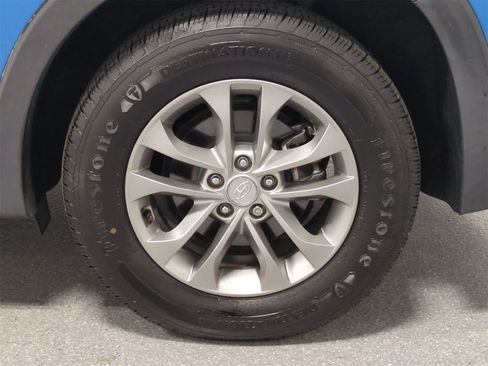 Used 2019 Hyundai Santa Fe SEL image 18