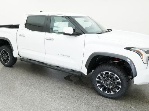 New 2026 Toyota Tundra Limited AWD/4WD image 12