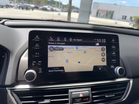 Used 2019 Honda Accord Touring image 24