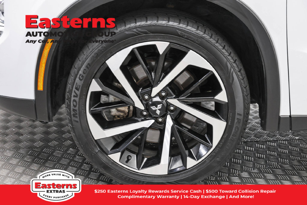 Used 2024 Mitsubishi Outlander SE AWD/4WD image 34