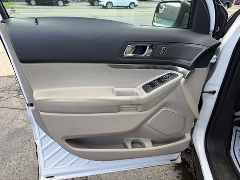 Used 2015 Ford Explorer 4WD image 30