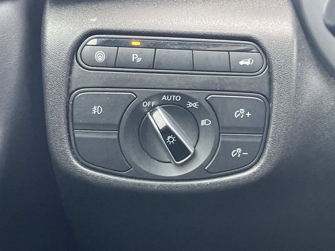 Used 2019 INFINITI QX50 Essential w/ Premium Heat Package image 29