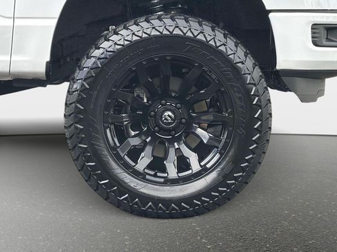 Used 2025 Ford F150 XLT w/ Equipment Group 301A Standard AWD/4WD image 10