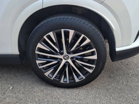 Used 2024 Lexus RX 350 w/ Technology Package AWD/4WD image 18