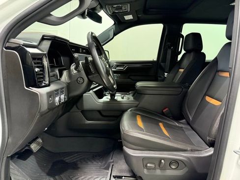 Certified 2023 GMC Sierra 1500 AT4 w/ AT4 Preferred Package image 14