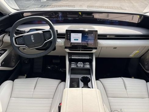 New 2026 Lincoln Nautilus Reserve AWD/4WD image 14