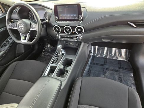 Used 2024 Nissan Sentra SV image 16
