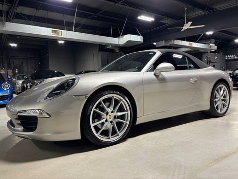 Used 2013 Porsche 911 Carrera RWD image 9