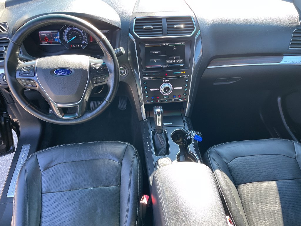 Used 2016 Ford Explorer Limited AWD/4WD image 12