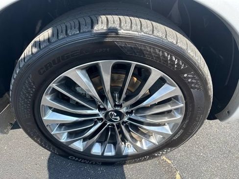 Used 2021 INFINITI QX80 Sensory w/ Cargo Package AWD/4WD image 13