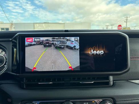 Certified 2024 Jeep Wrangler Unlimited Rubicon 392 image 25